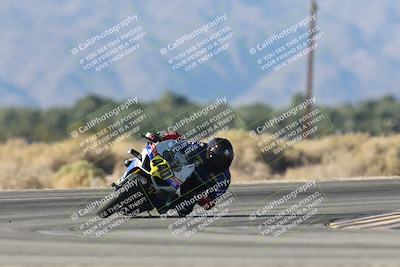 media/Nov-01-2025-CVMA (Sat) [[fc0f7531b8]]/Race 11-Amateur Supersport Open/